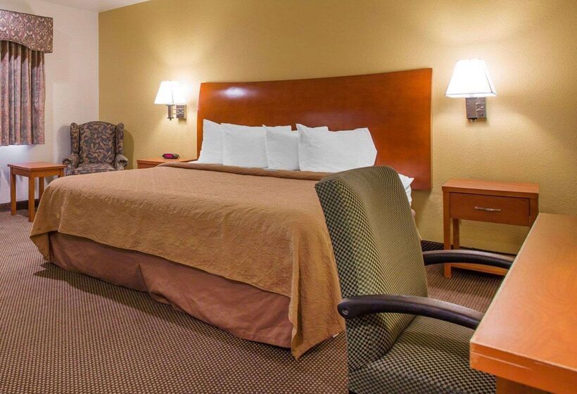 هتل Quality Inn