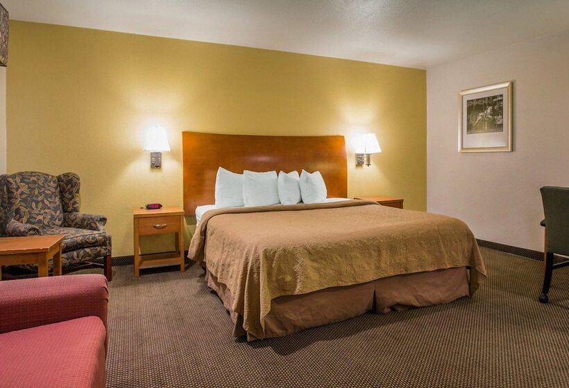 هتل Quality Inn