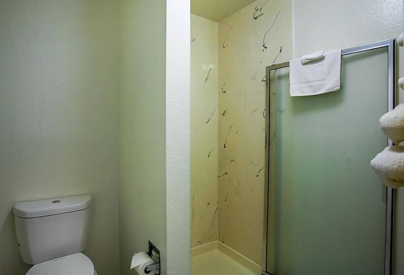 Motel 6ventura, Ca  Downtown