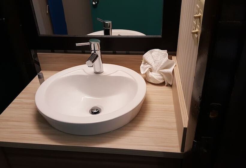 مُتل Aartpark Hotel Inn At Lewsiton