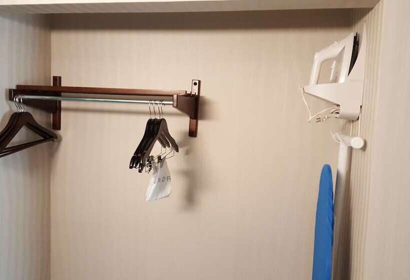 مُتل Aartpark Hotel Inn At Lewsiton