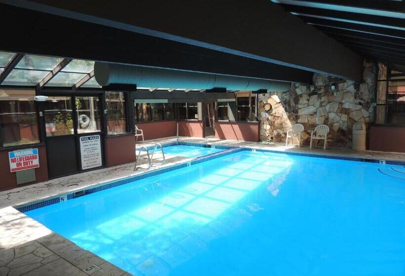 Park Regency Resort