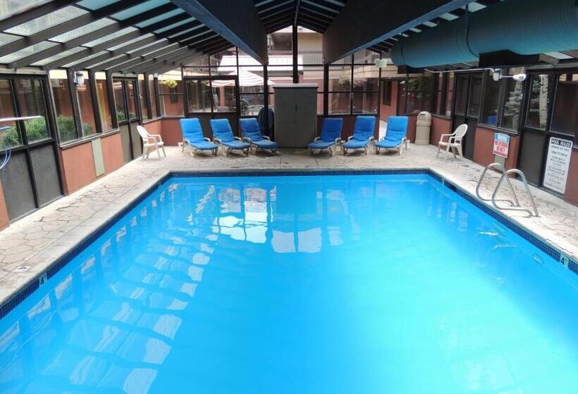 Park Regency Resort