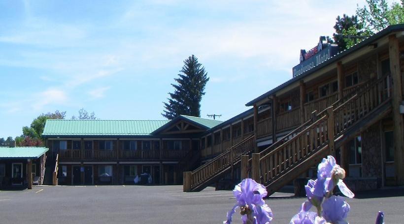 Ponderosa Motel