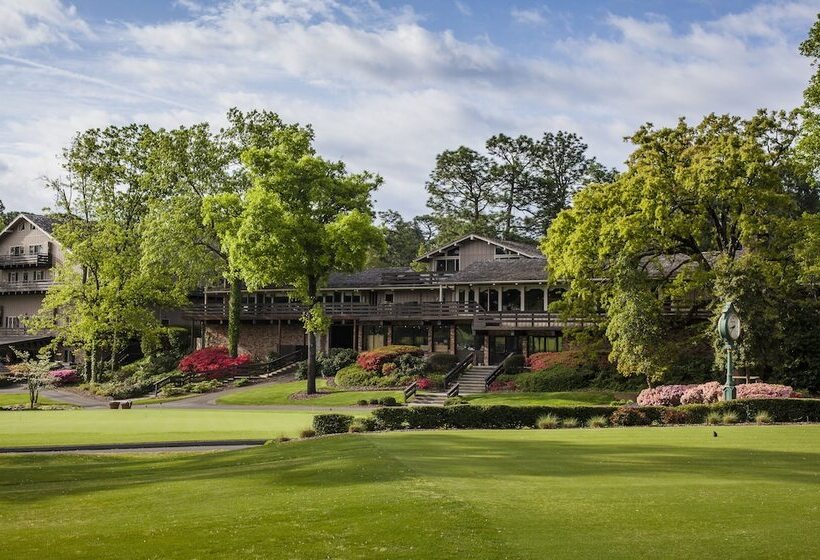 استراحتگاه Pine Needles Lodge & Golf Club