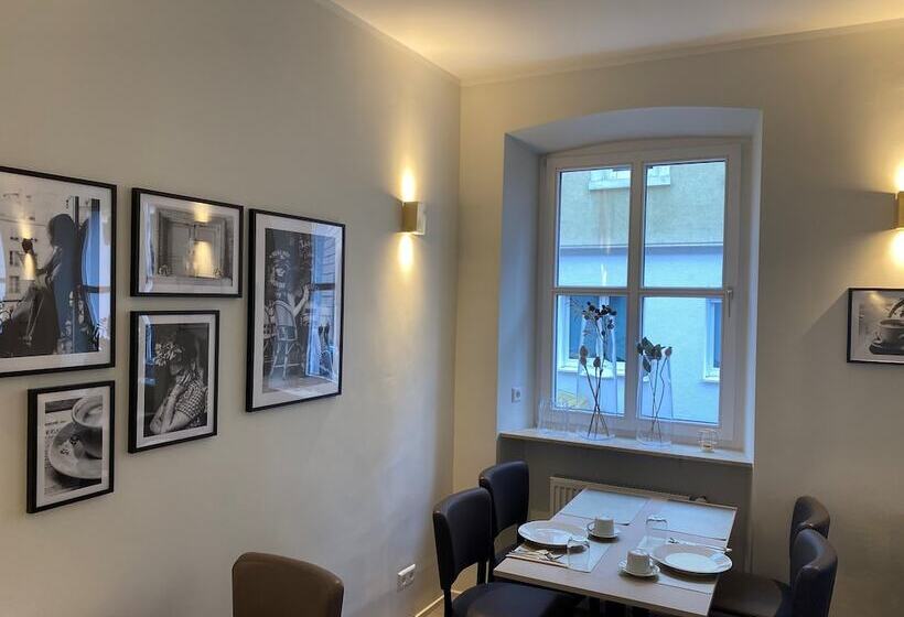 ベッドアンドブレックファースト Boutique Hotel Q8 By Simplex