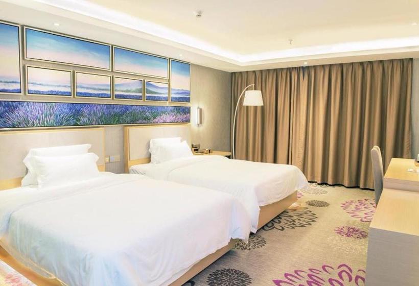 هتل Lavande  Zhuhai Aviation New Town Airport