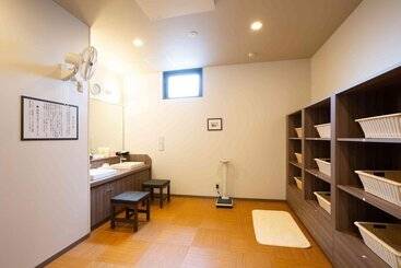 هتل Route Inn Sakurai Ekimae