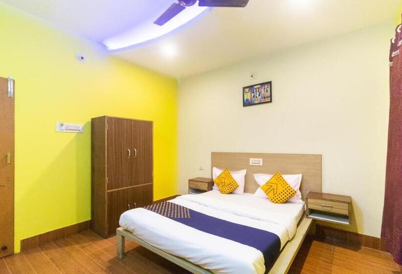 هتل Spot On Prabir Residency Inn