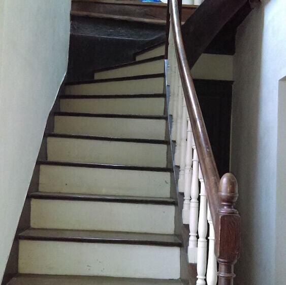 Bed and Breakfast 16th Century Presbytery In Magnac Laval