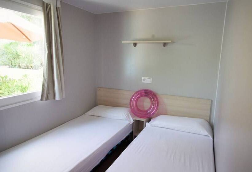 هتل Camping Sènia Caballo De Mar