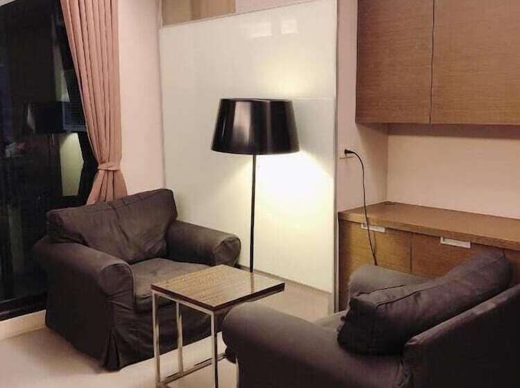 پانسیون Lea's Apartment A