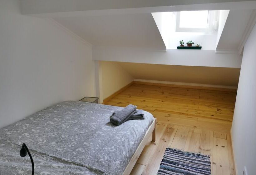پانسیون Tt Anjos Lisbon Rooms