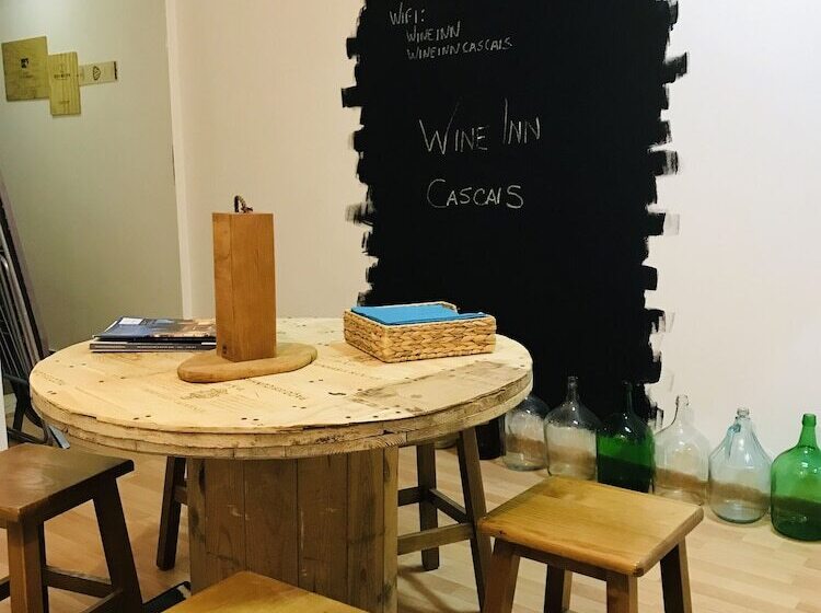 پانسیون Wine Inn Cascais Guesthouse