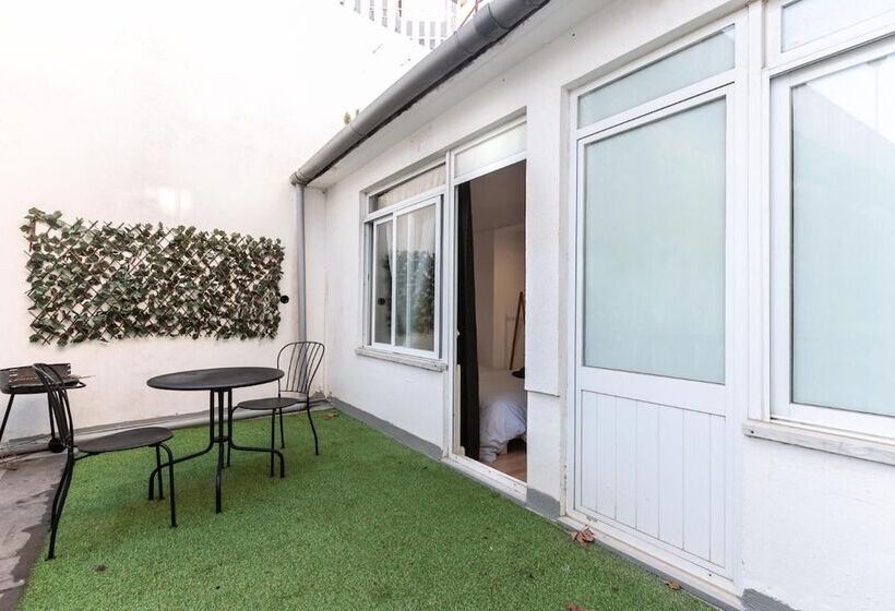 پانسیون Wine Inn Cascais Guesthouse
