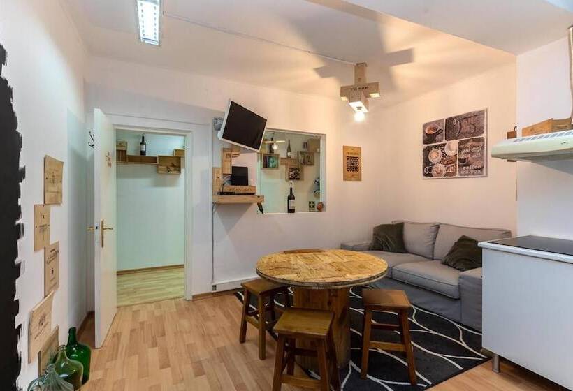 پانسیون Wine Inn Cascais Guesthouse