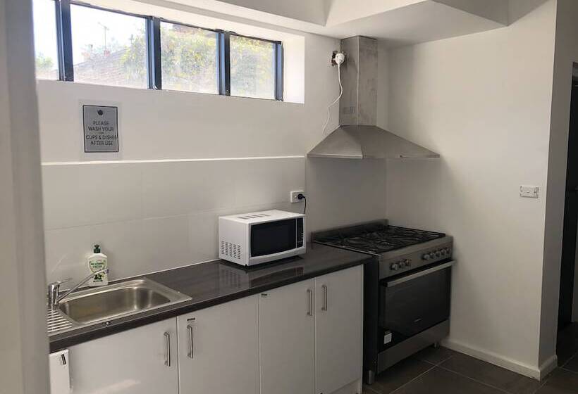 هاستل St Kilda Accommodation