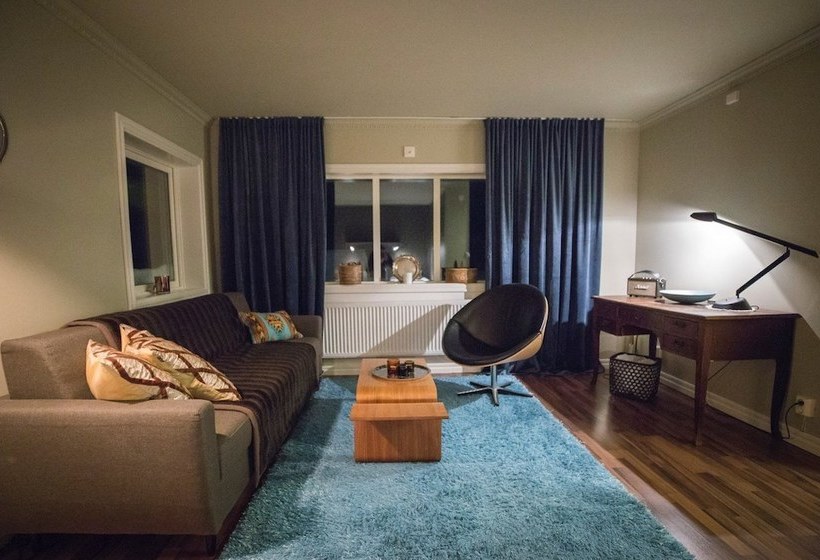 Bed and Breakfast Henning Ski Lodge