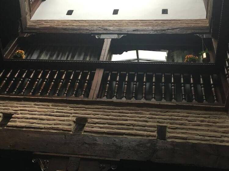 هتل Habitaciones Las Termas