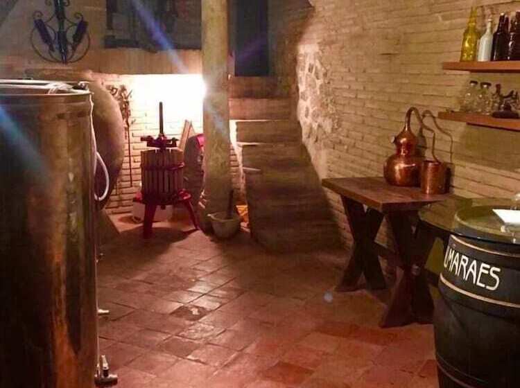 هتل Habitaciones Las Termas