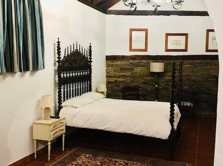 هتل Habitaciones Las Termas