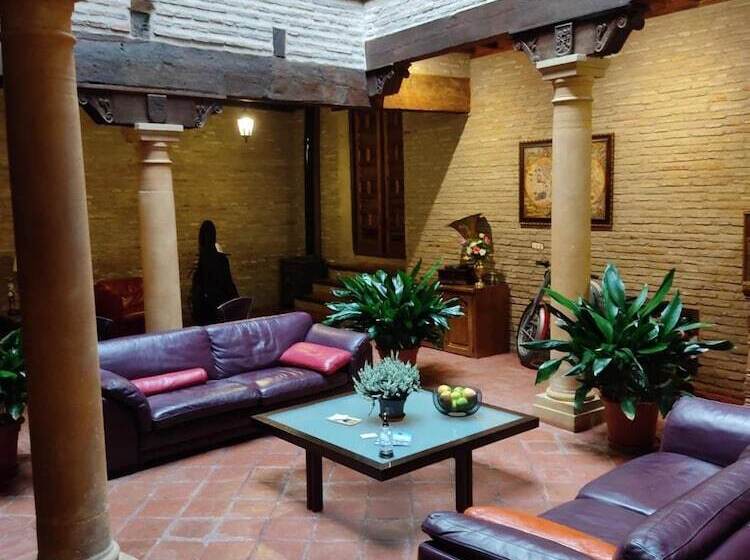 هتل Habitaciones Las Termas