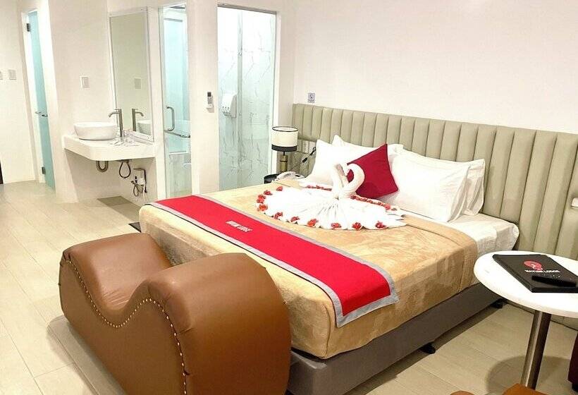 فندق Mayumi Lodge