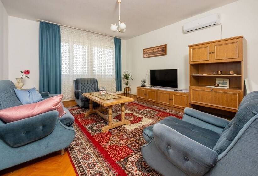 Apartment Pavla