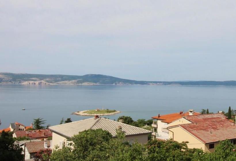 Apartments Ivona 4