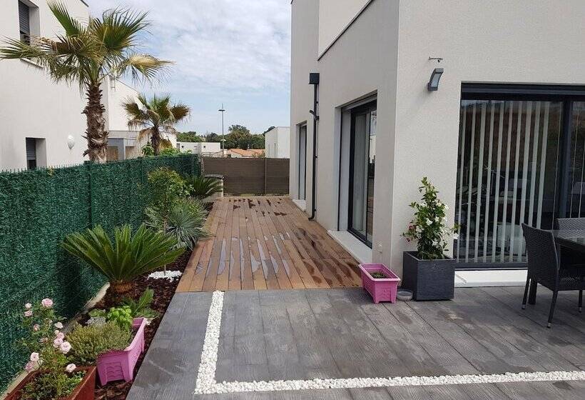 تختخواب و صبحانه Chambre Cosy Adults Only