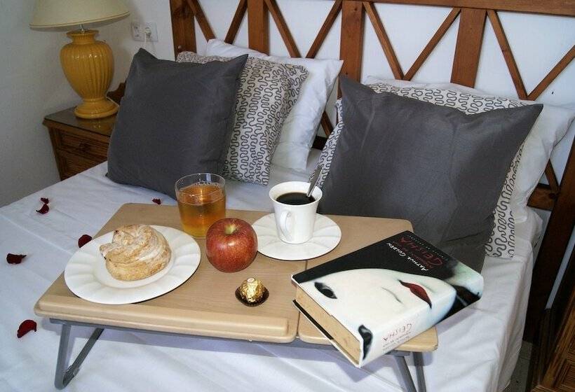 هتل Camping Invernaderito