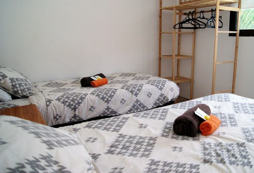 هتل Camping Invernaderito