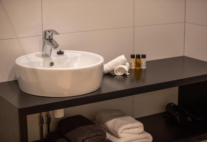 בית מלון כפרי L Syfabriken