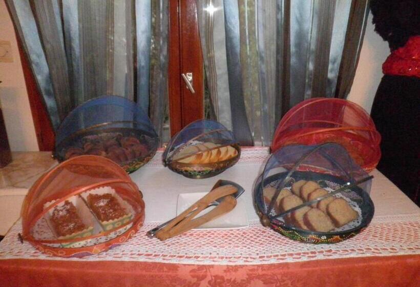 پانسیون Chambres D'hôtes Les Nefliers
