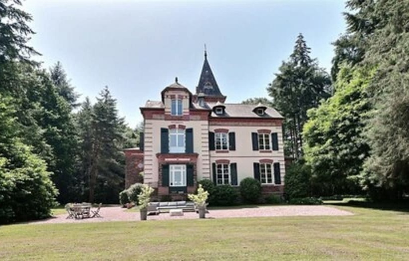 ペンション Manoir Les Brieux