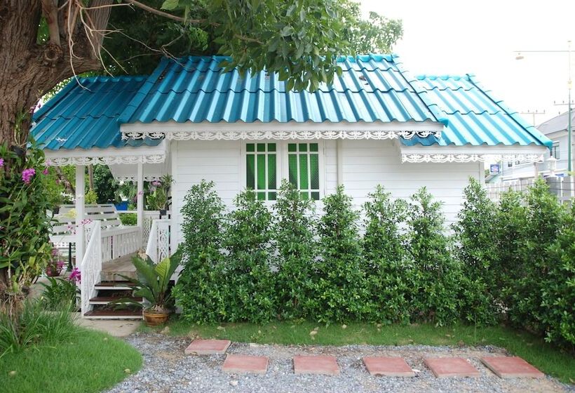 هتل Baan Luang Harn Guesthouse