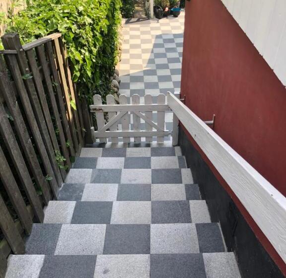 هتل Guesthouse Trabjerg