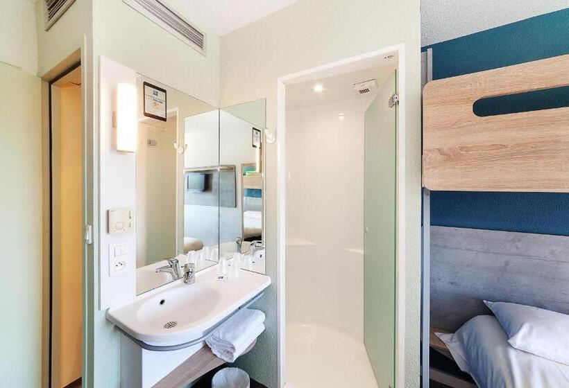 בית מלון כפרי Ibis Budget Saint Gaudens
