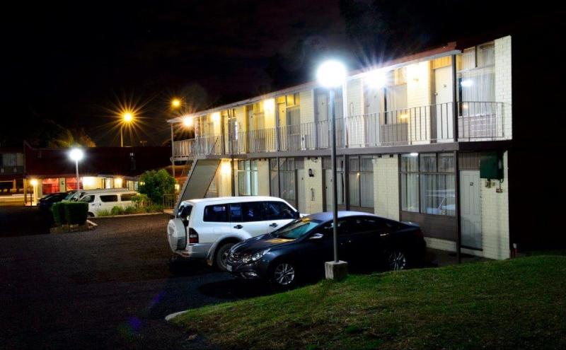 Liberty Plains Motor Inn