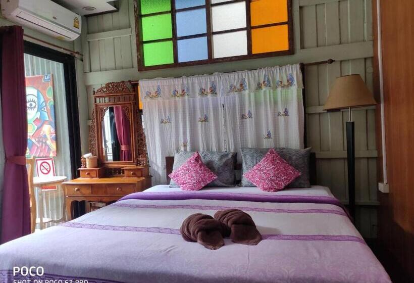 هتل Tamarind Guesthouse