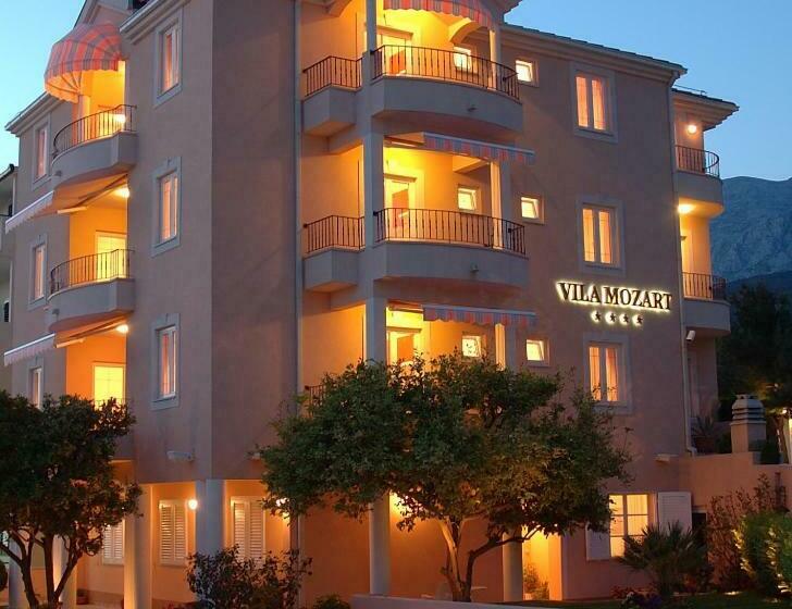 هتل Apart Villa Mozart