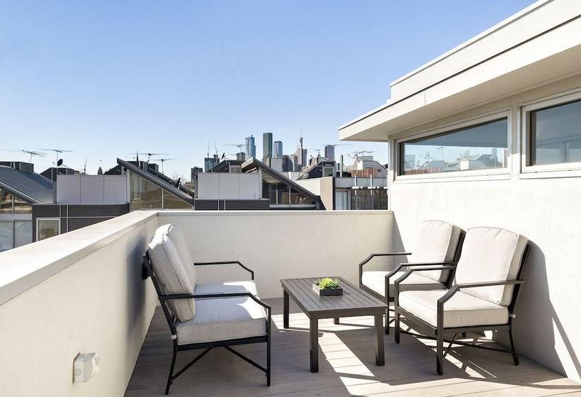 Hotham, 2bdr North Melbourne Apartment