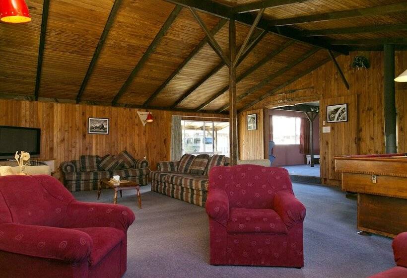 בית מלון כפרי Howards Mountain Lodge