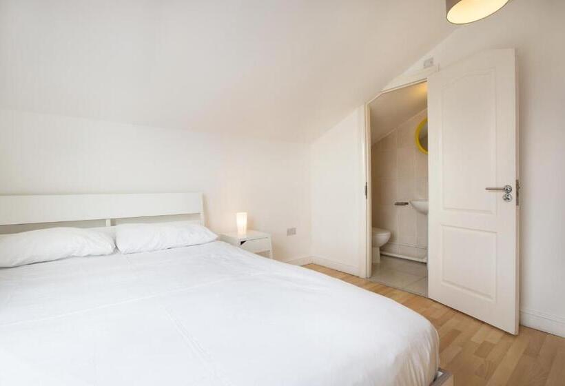 Пансион Tooting Broadway Studios & Rooms By Dc London Rooms