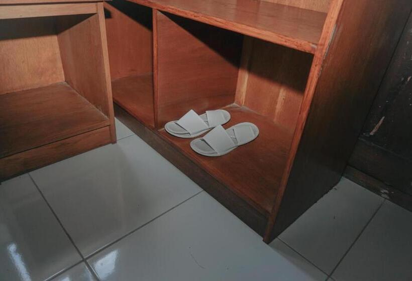 هتل Cempaka Borobudur Guest House