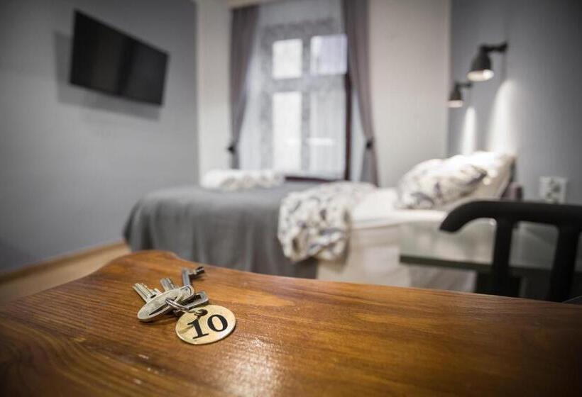 Fotos del hotel Pokoje Go?cinne ?w. Anny:  41