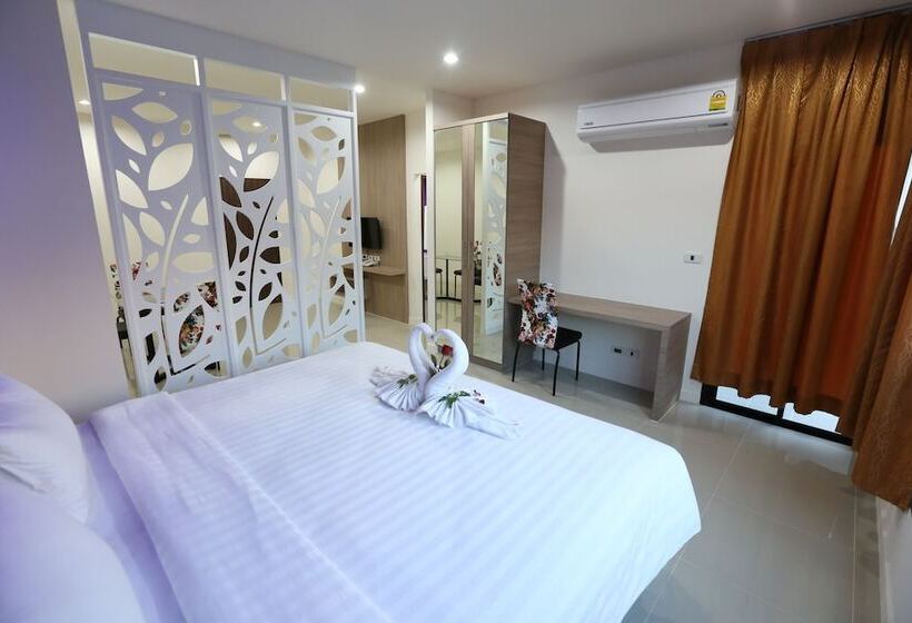 هتل S4 Nai Yang Beach   Near Phuket Airport