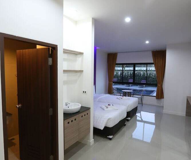 هتل S4 Nai Yang Beach Near Phuket Airport