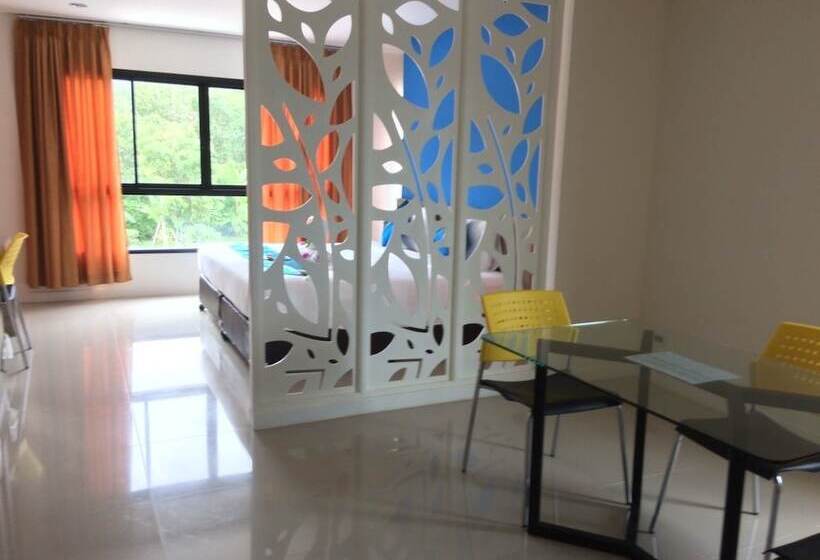 هتل S4 Nai Yang Beach   Near Phuket Airport