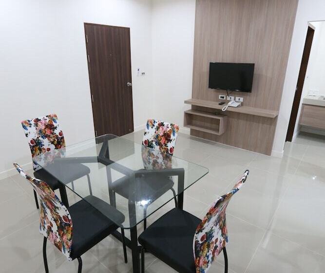 هتل S4 Nai Yang Beach   Near Phuket Airport